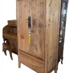 Chinese cabinet 2 door