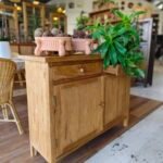 Cabinet 2 Door 2 Drawer