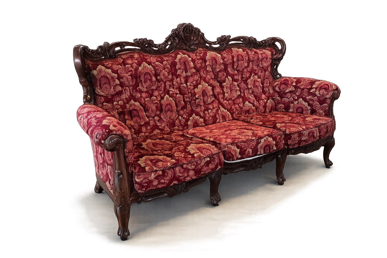 S__165822497_0 Louis Sofa - Image 1